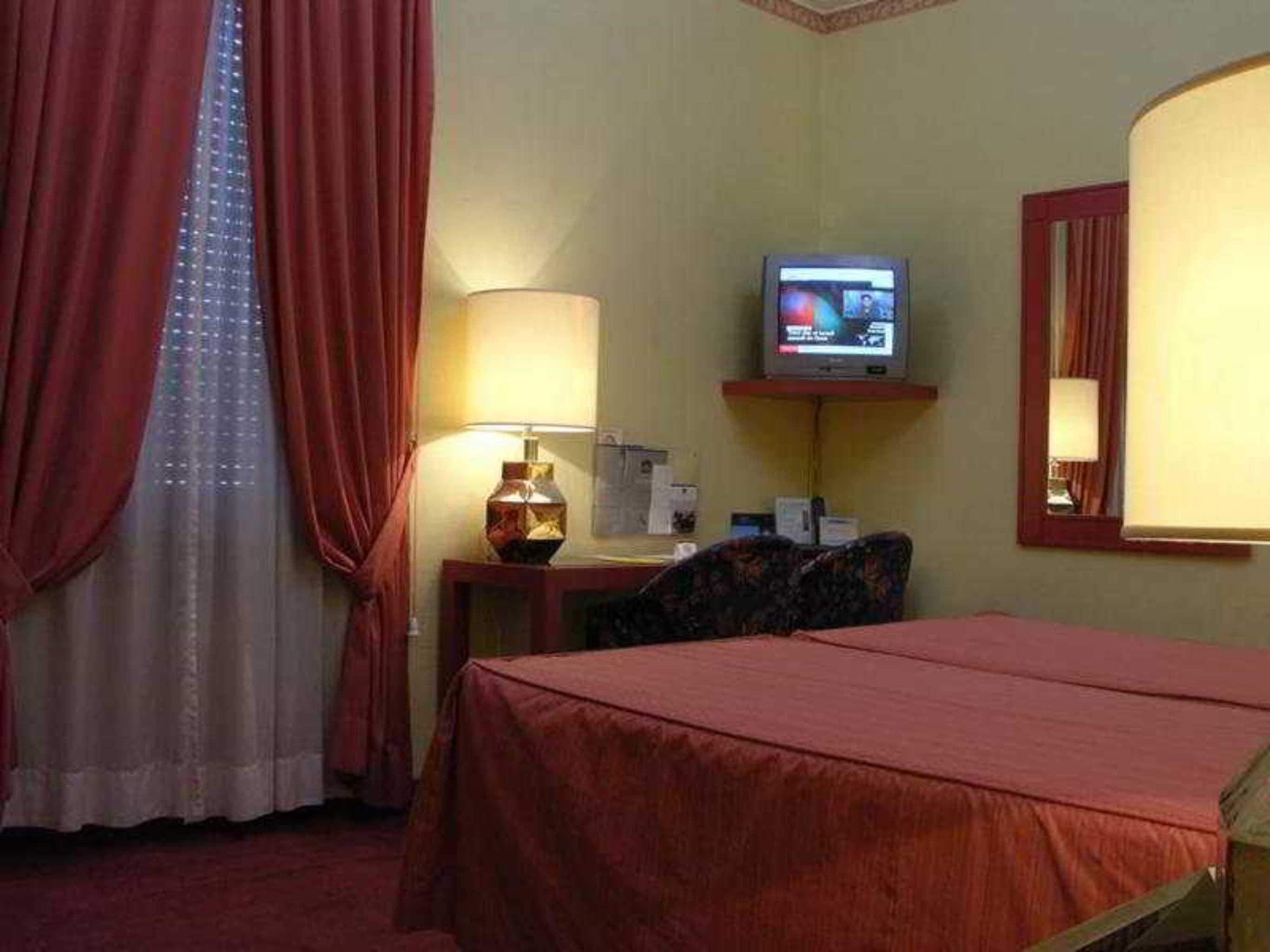 호텔 몬디알 로마 객실 사진